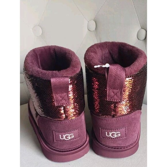 NEW UGG GIRL'S CLASSIC MINI MIRROR BALL BOOTS SZ 4 WILD GRAPE - Picture 6 of 8
